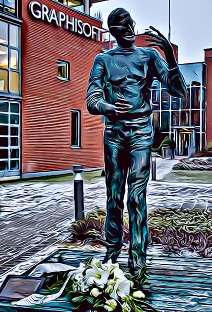 Estatua de Steve Jobs.jpeg